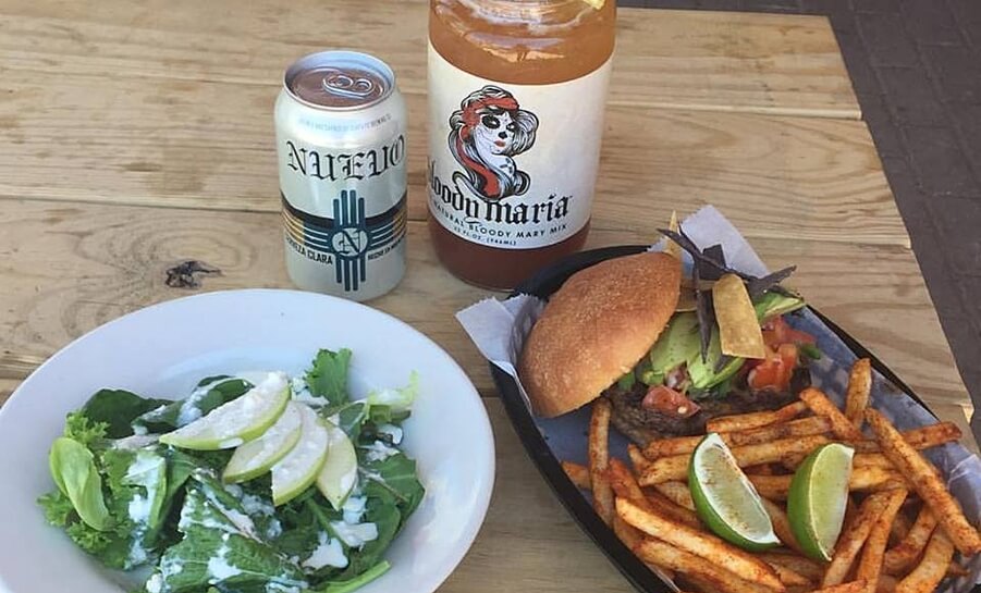 18221992 1667016813339139 219172642446061550 n copy