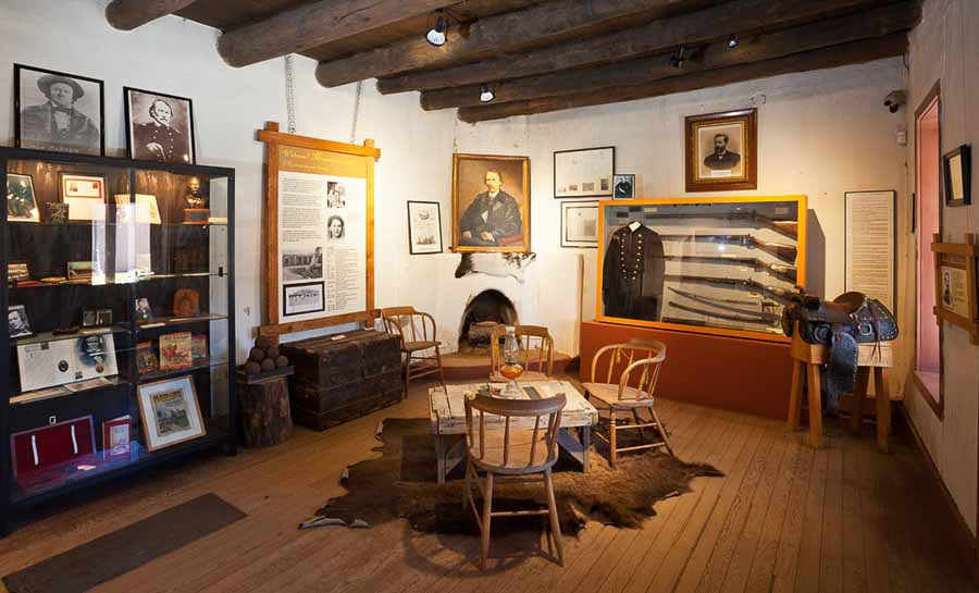 The rooms in which Kit Carson lived
