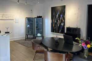 gallery inside 2 300x200